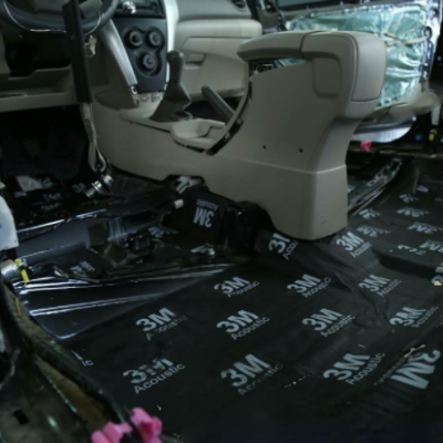 Nội thất cách âm cho xe ô tô.